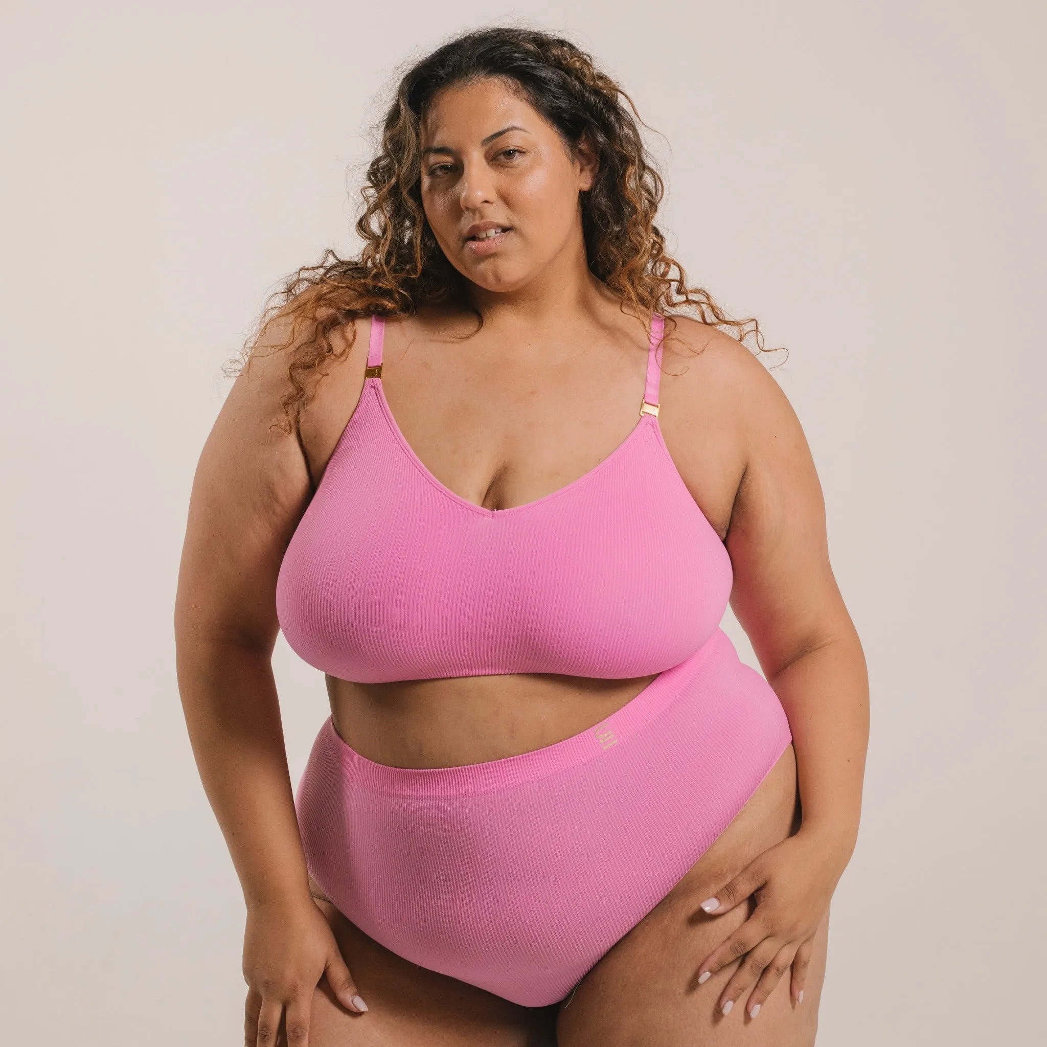 Recycled Wireless Bra DD  - Pink